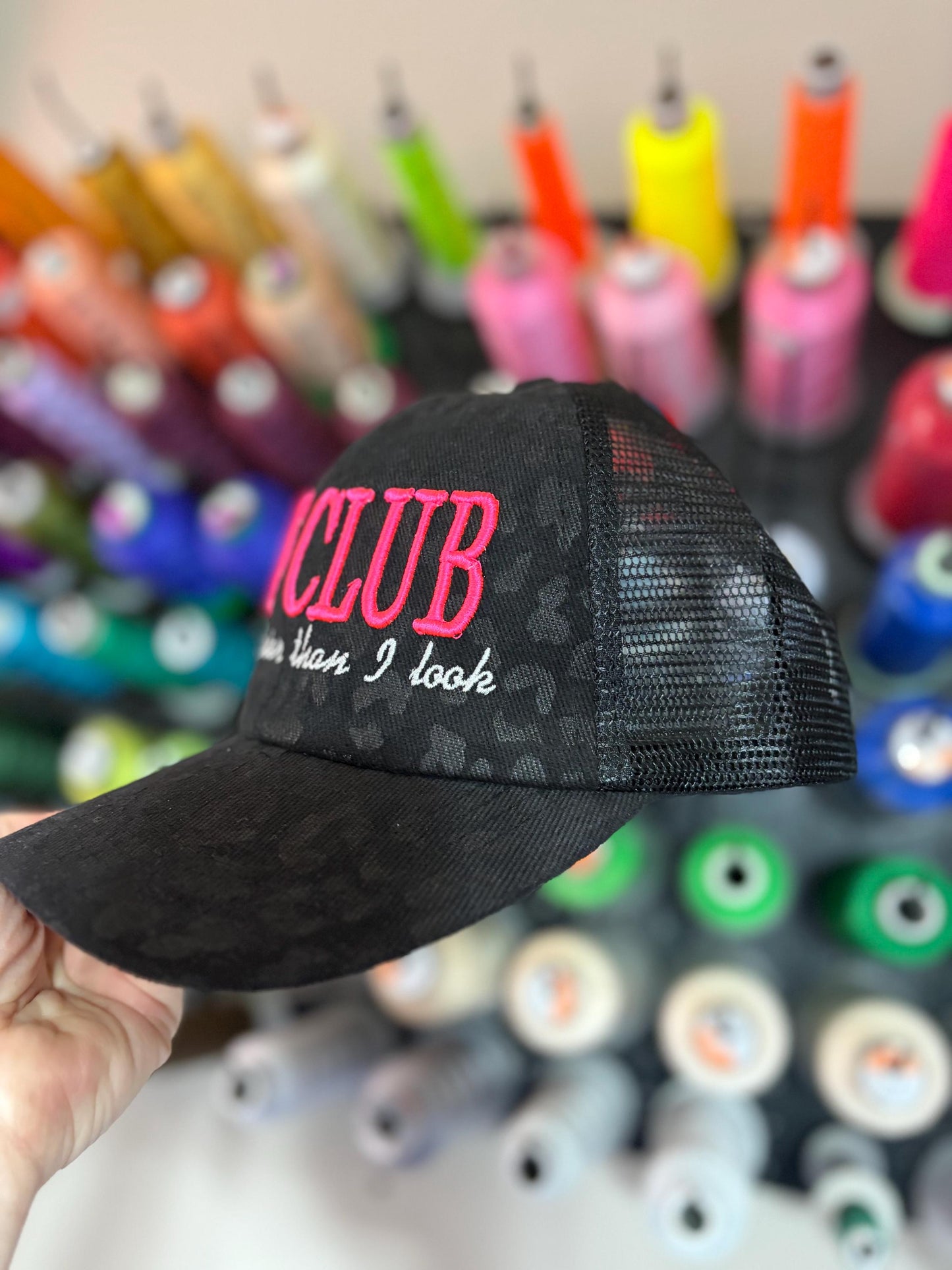RBF CLUB 3d puff black leopard ponytail cap